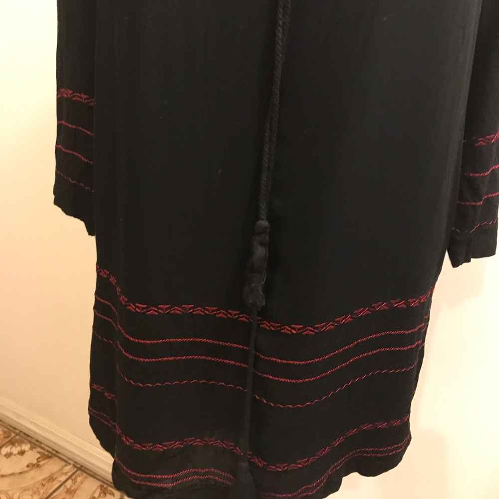 Dress - Picture 4 of 7